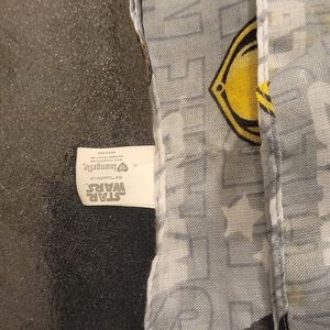 Lucasfilm/Disney super light blanket, unisex and breathable 4 by 6